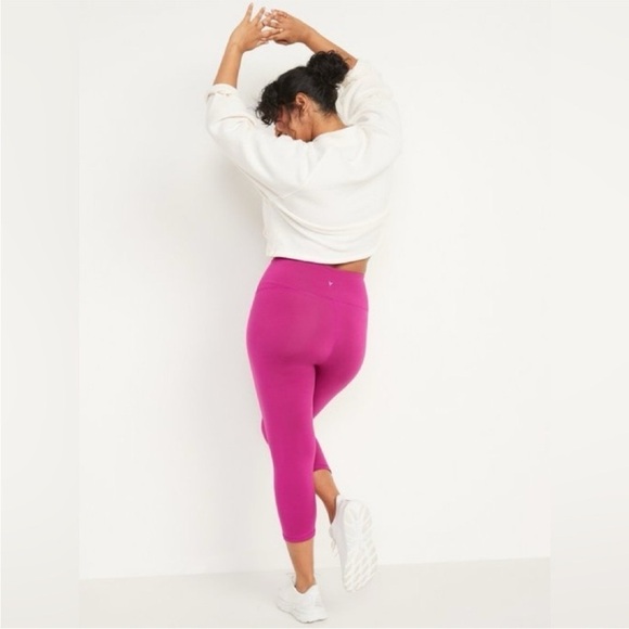 NWT! Pink High-Waisted PowerPress Crop Leggings for Women 🏋️ - Picture 4 of 6